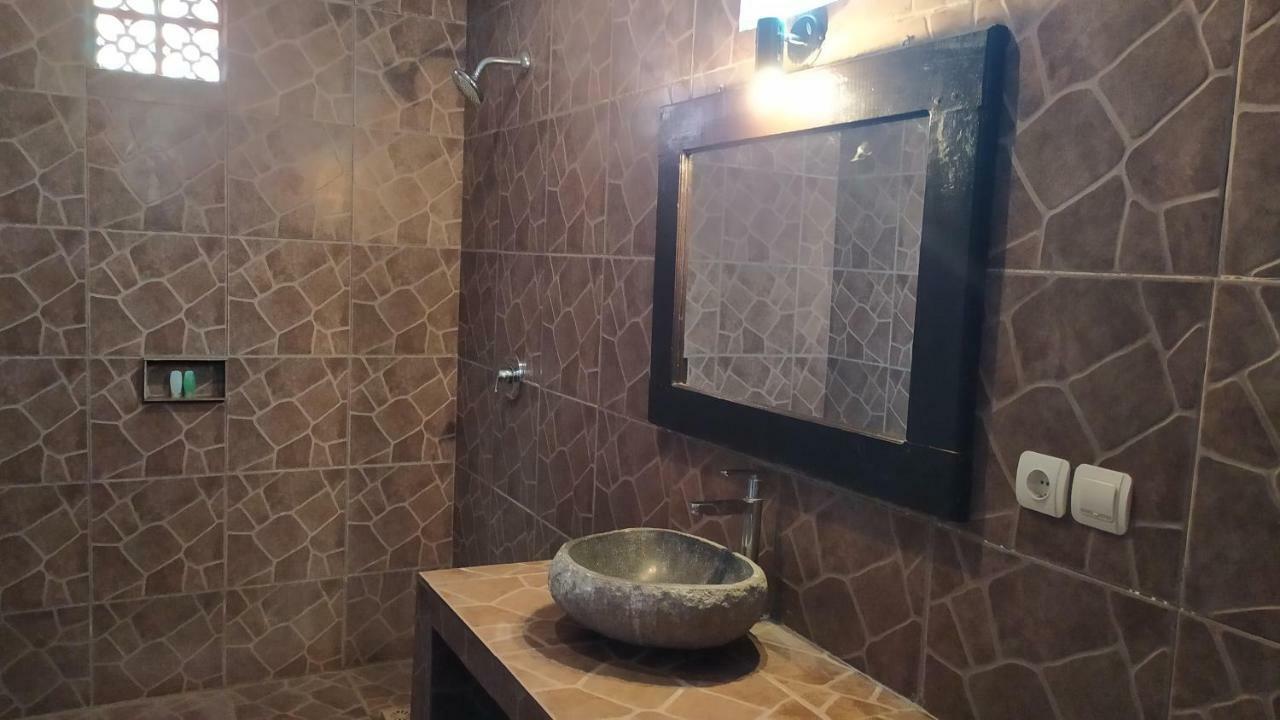 Kusuka Bungalow غيلي تراوانغان المظهر الخارجي الصورة